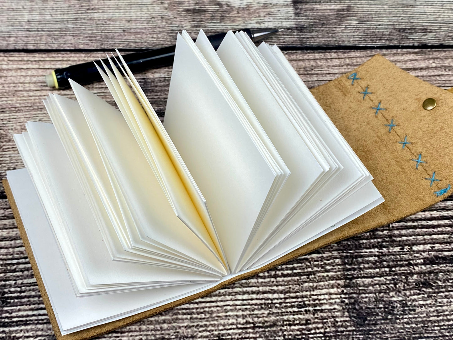 Mini Journal - Golden Bison