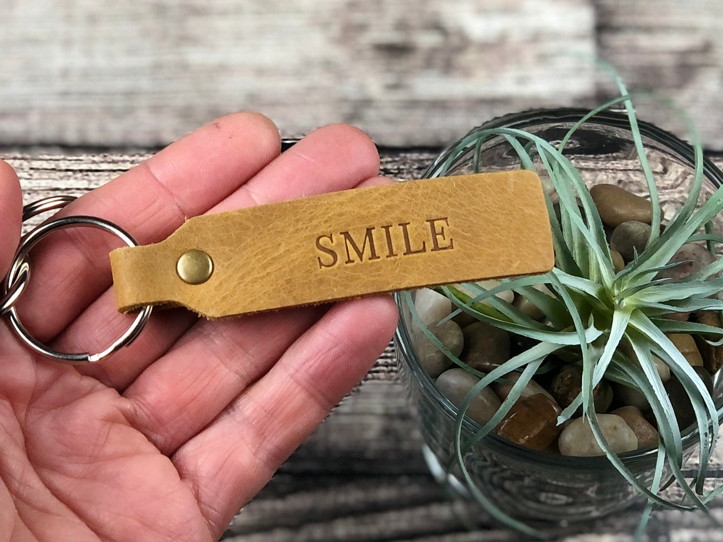 Keychain - Smile - in various leathers