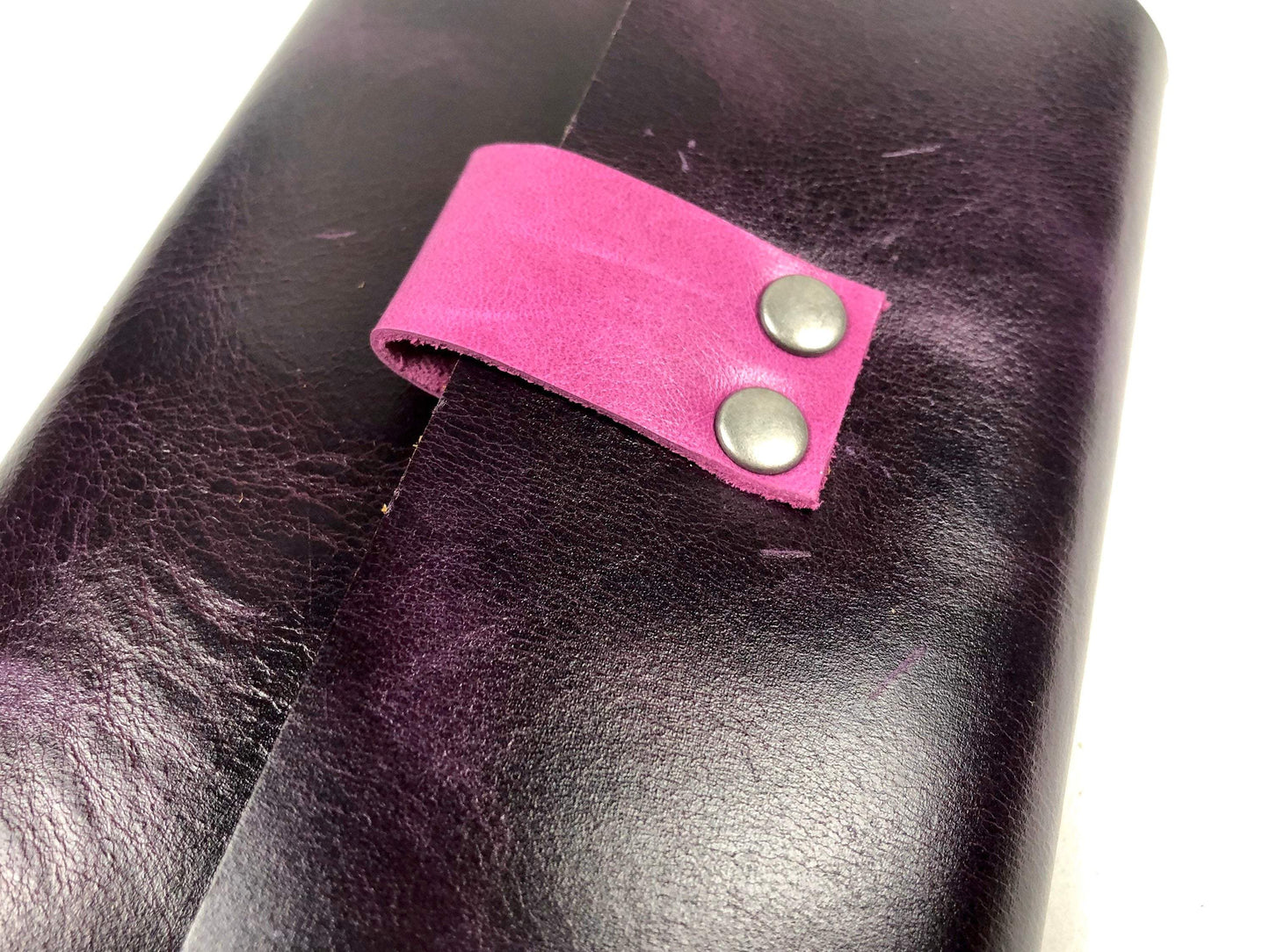 small purple refillable journal pen loop detail